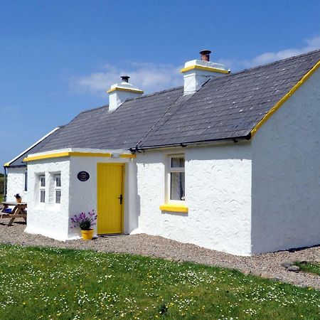 Yellow Cottage, Doolin Knockfin Cross Roads Luaran gambar