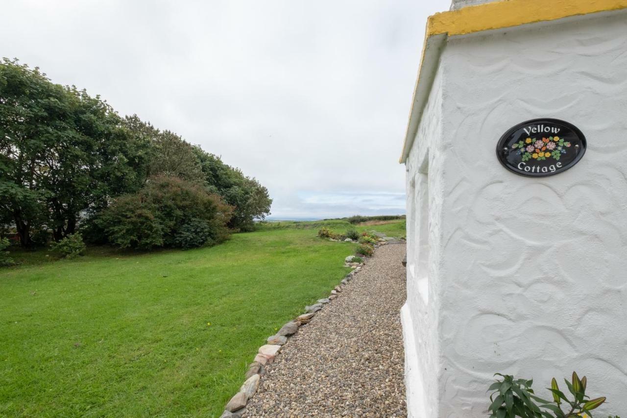 Yellow Cottage, Doolin Knockfin Cross Roads Luaran gambar